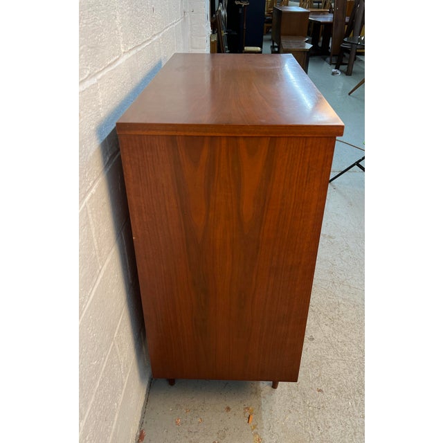 Brown Vintage Five Drawer Walnut Highboy Dresser by Drew Furniture For Sale - Image 8 of 14