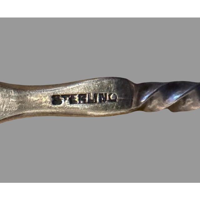 Art Nouveau 4 Piece Antique Victorian Art Nouveau Floral Engraved Sterling Silver Serving Set For Sale - Image 3 of 6