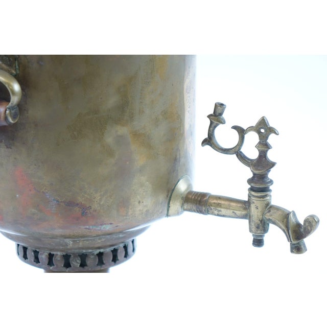 Late 19th Century Antique 19th-Century Russian Brass Samovar – 10.5" X 13" X 18.5" For Sale - Image 5 of 7
