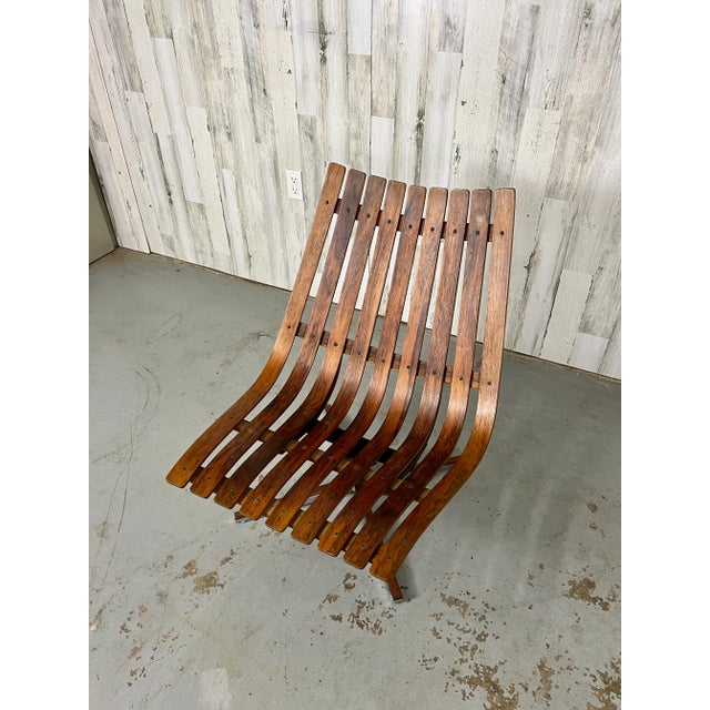 Mid 20th Century Rosewood Swivel Lounge Chair Attributed to Hans Brattrud for Georg Eknes For Sale In Dallas - Image 6 of 13