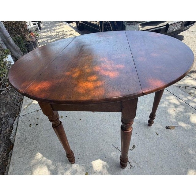 19thc Walnut Drop Leaf Table From Ohio For Sale - Image 4 of 12