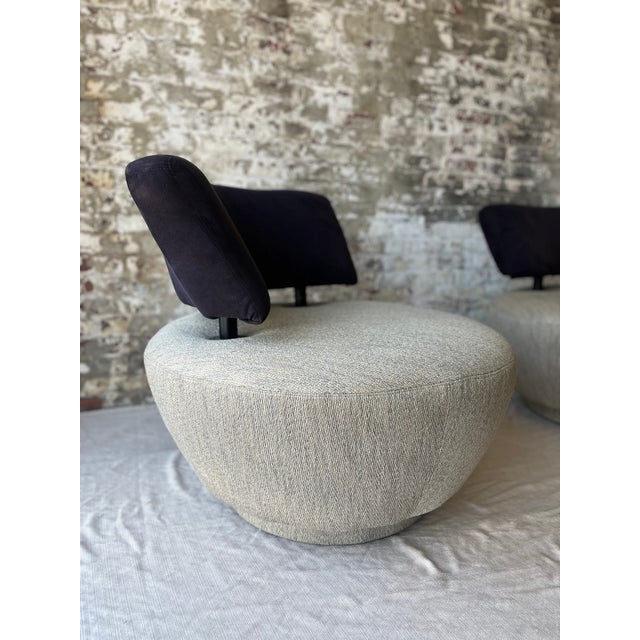 Vladimir Kagan 1970s Kagan-inspired Swivel Chairs For Sale - Image 4 of 6