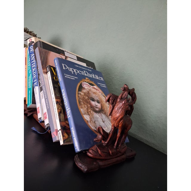 Walnut Wood Bookends from the Black Forest and Brienz, Switzerland, Set of 2 For Sale - Image 12 of 15