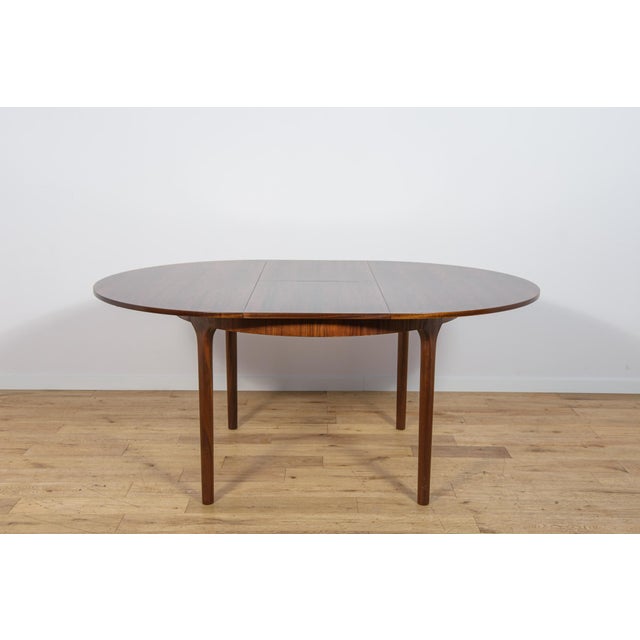 Brown Mid-Century Round Rosewood Extendable Dining Table from McIntosh, United Kingdom, 1960s For Sale - Image 8 of 17
