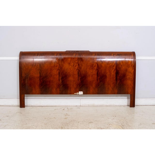 Age: Approx: 25 Years Old Details: Mahogany Nice Carved Details High Quality Construction Chippendale Style Gorgeous...