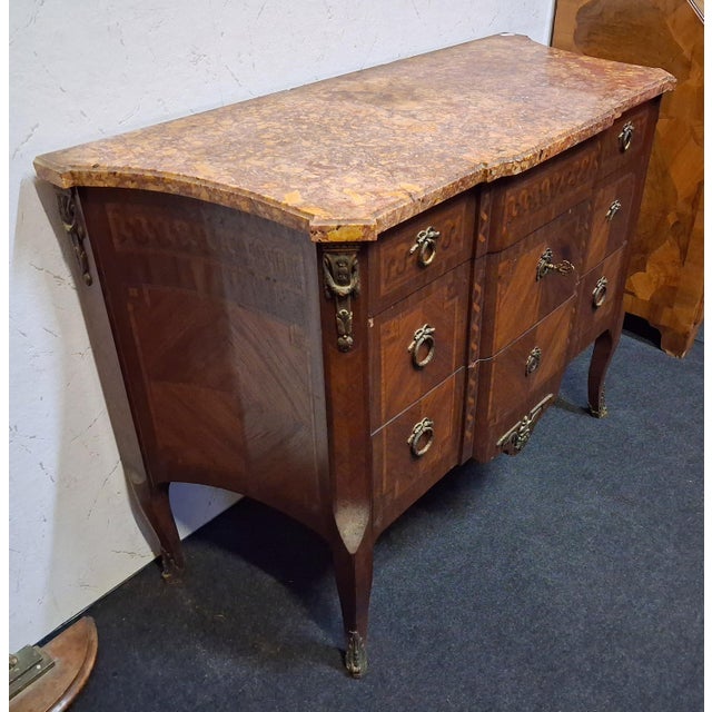 Louis XV-Louis XVI Transition Style Inlaid Bombé Commode with Marble Top For Sale - Image 6 of 7