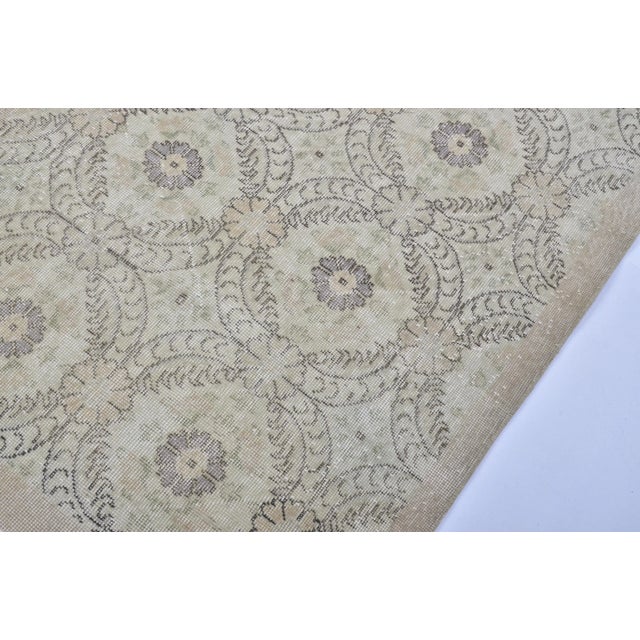1960s 1960s Turkish Rustic Decor Floor Vintage Rug For Sale - Image 5 of 11