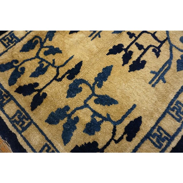 1930s Beige Foliate Modern Antique Chinese Peking Rug Runner 2' 8" X 11' 6" Knotted Wool Carpet For Sale In New York - Image 6 of 9