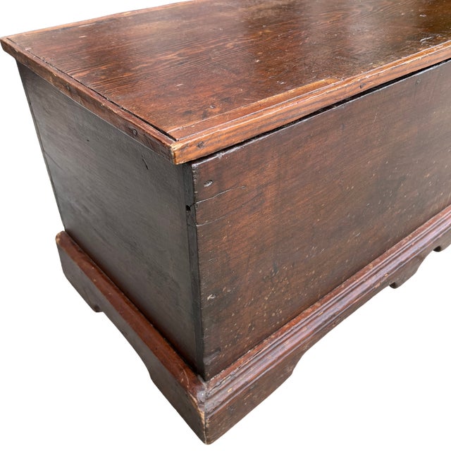 English Early 20th Century English Oak Trunk For Sale - Image 3 of 12