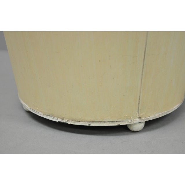 Cream Vintage Italian Hollywood Regency Tole Metal Cream & Green Painted Wastebasket For Sale - Image 8 of 12