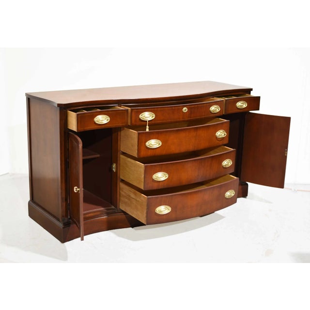 Mid 20th Century Mid Century Hepplewhite Style Mahogany Sideboard Buffet by Bassett Furniture For Sale - Image 5 of 15