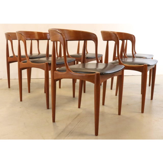 Vintage Dining Chairs attributed to Johannes Andersen for Uldum, Set of 6 For Sale - Image 5 of 18