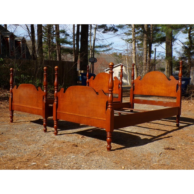 Vintage Pair Atlas Furniture Curly Maple Poster Twin Beds For Sale - Image 14 of 18