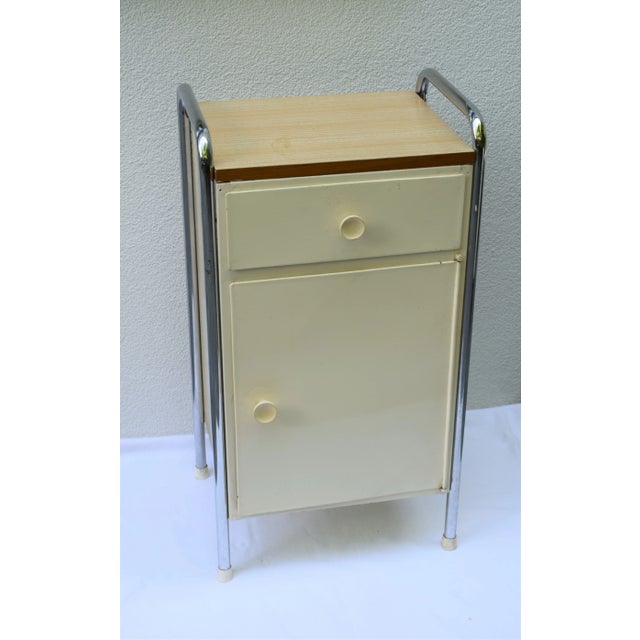 1940s Small Bauhaus Doctor's Cabinet For Sale - Image 5 of 7