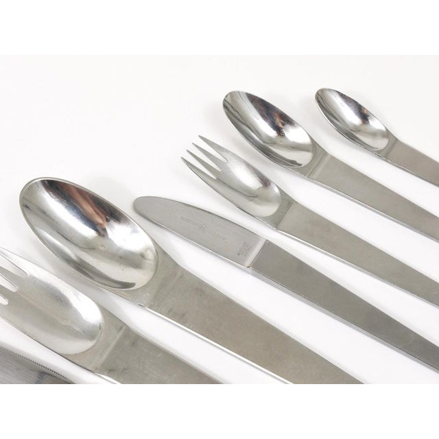 1950s Model 2060 Cutlery Set for 6 attributed to Carl Auböck for Amboss Austria, 1950s, Set of 42 For Sale - Image 5 of 18