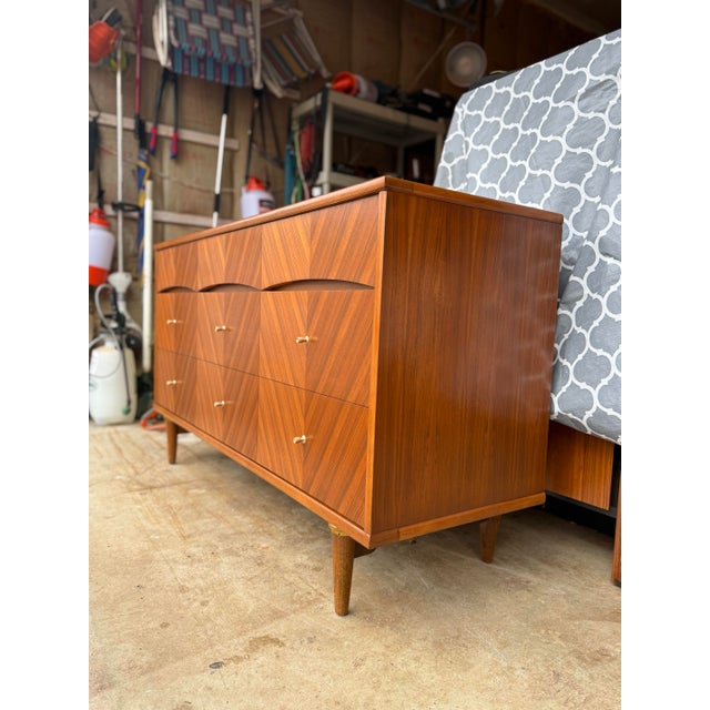 1960s 1960s Kent Coffey Debonaire Lowboy Dresser For Sale - Image 5 of 11