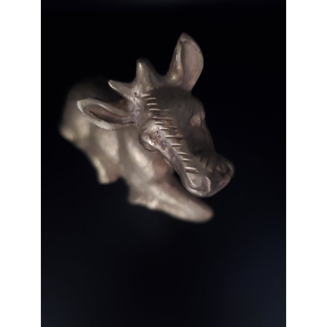 Pair of 1980s Vintage Brass Giraffes For Sale - Image 4 of 4