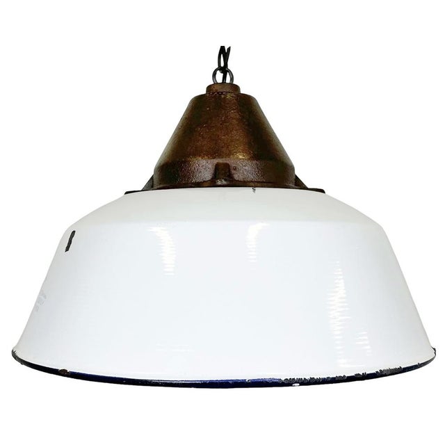 Industrial White Enamel and Cast Iron Pendant Light, 1960s For Sale - Image 17 of 17