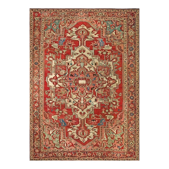 1880s Coral Classic Geometric Heriz Design Medallion Antique Persian Serapi Rug For Sale