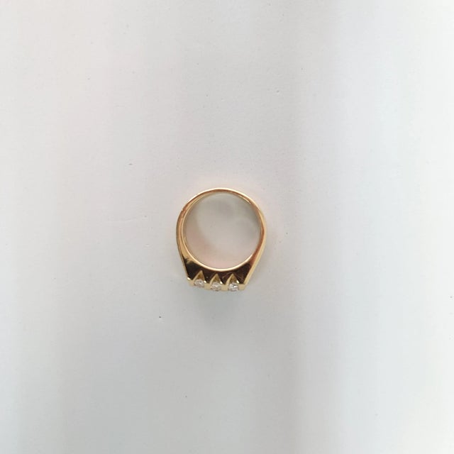 Curved Nine Stone Mens Diamond Ring 1.00cttw 14k Yellow Gold, Size 4 For Sale - Image 4 of 5