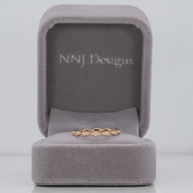 Contemporary Earth-Mined Diamonds Band in Solid 14k Gold – Fine Jewelry, Gift for Her, Size 6.75 For Sale - Image 3 of 9