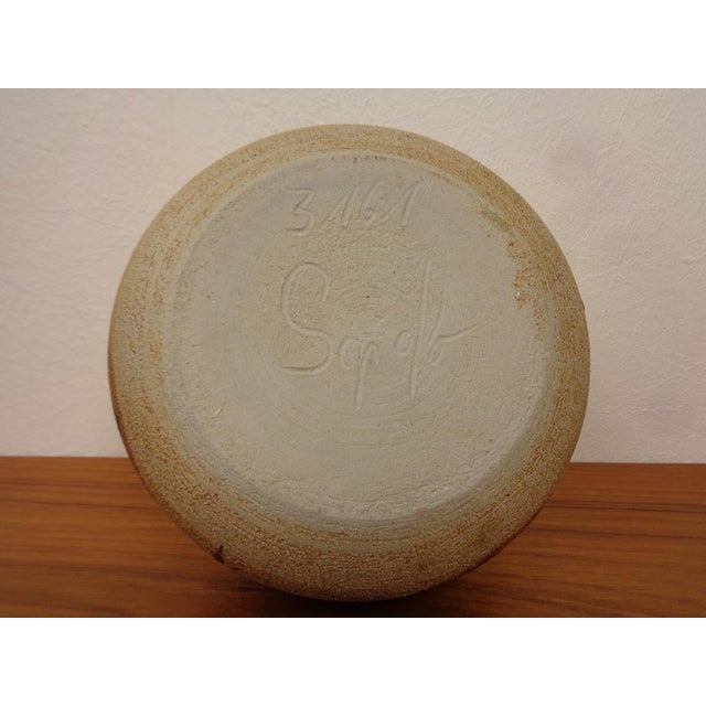 Studio Ceramic Vase by Peter Müller for Sgrafo Modern, 1970s For Sale - Image 17 of 18