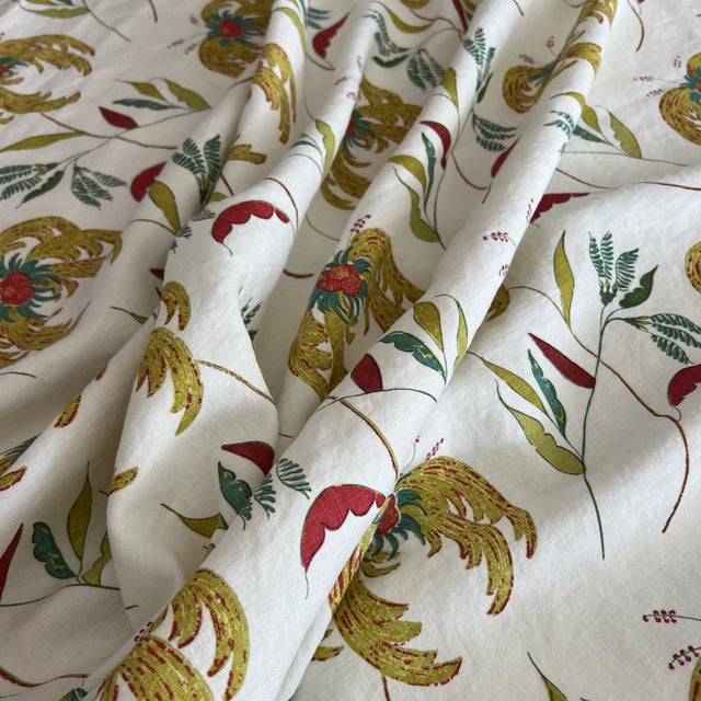 2020s Raoul Textiles Paradiso Hand Printed Linen Fabric- 2 1/2 Yards For Sale - Image 5 of 5