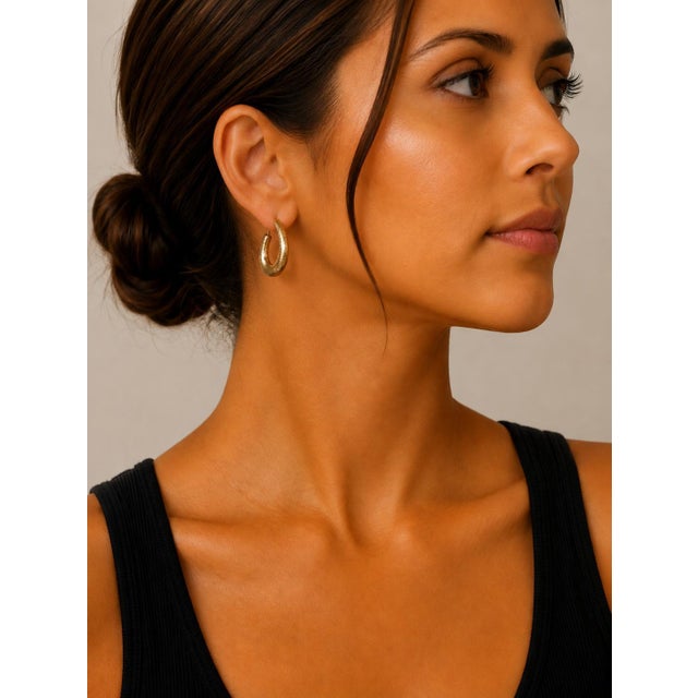 14k Yellow Gold Clip-on Earrings. 6.19 grams.