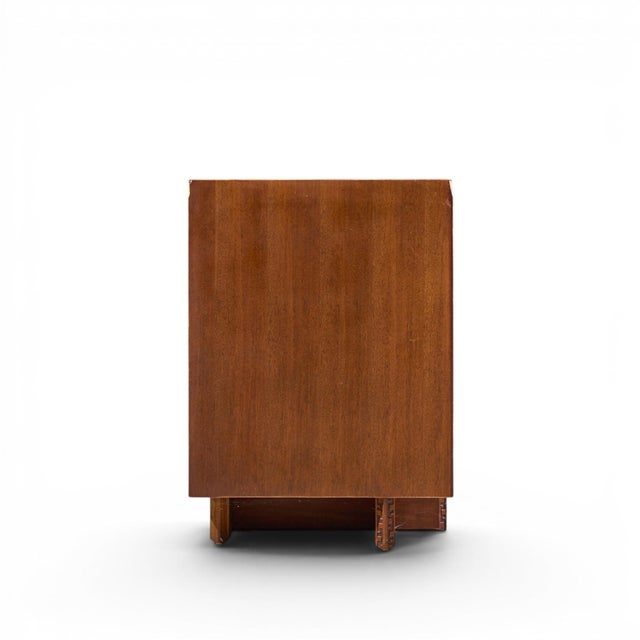 Henredon Frank Lloyd Wright for Henredon Taliesin Mid Century Mahogany Nightstands - Pair For Sale - Image 4 of 14