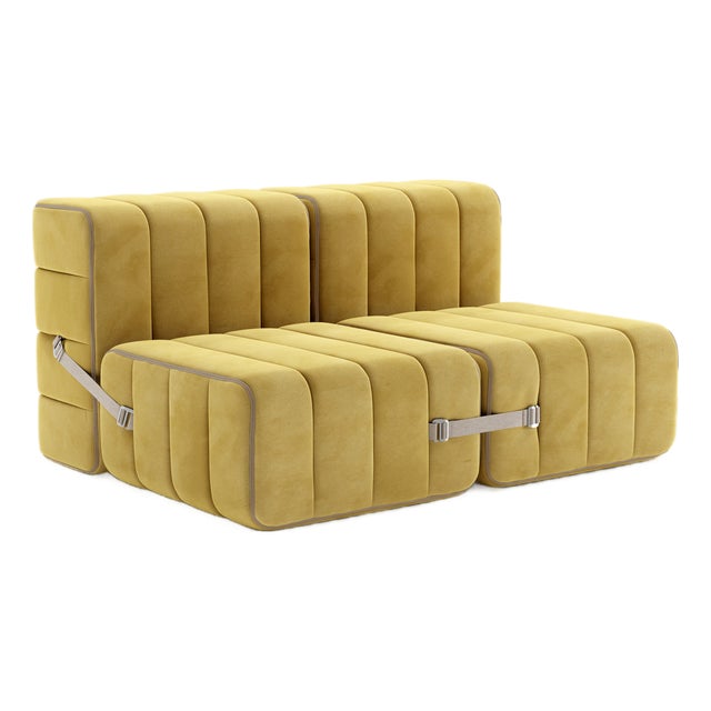 Curt Modular Set - Flexible 2-Seater - Barcelona - Cornhusk - V3347/50 (Yellow) by Ambivalenz, Set of 4 For Sale