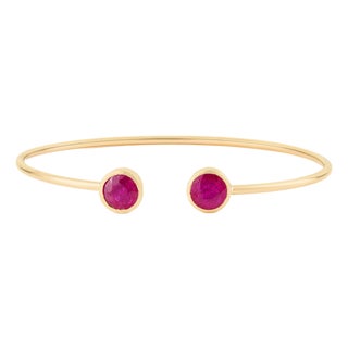 Contemporary 3.08ct Ruby Bezel-Set Bangle Bracelet in 14k Yellow Gold For Sale
