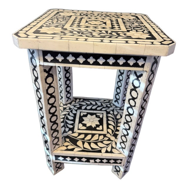Vintage Black and White Bone Inlay Side Table / Plant Stand For Sale