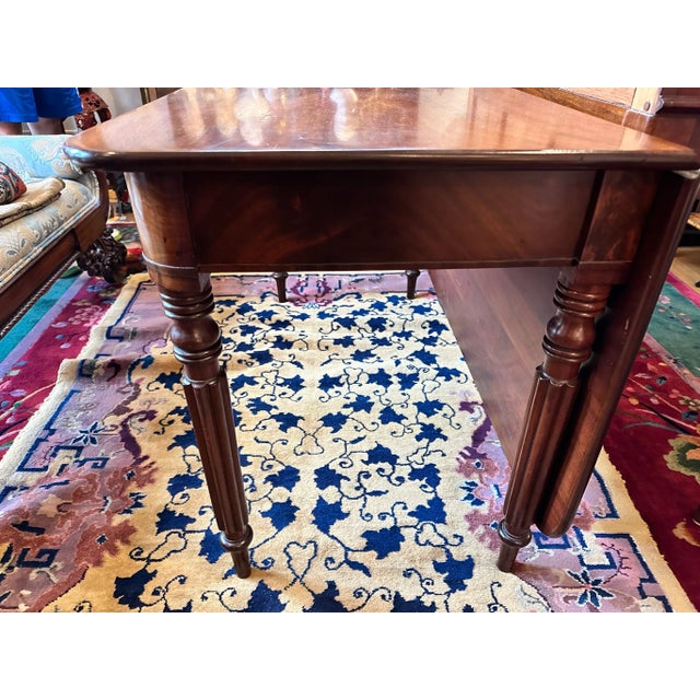 Late 18th Century English Georgian Period Mahogany Drop-Leaf Table For Sale - Image 9 of 11