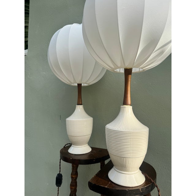 Mid 20th Century Mid-Century Modern White Ceramic Urn Table Lamps, a Pair — Restored With Custom Silk Globe Shades For Sale - Image 5 of 7