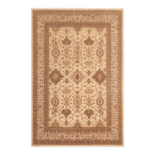 Shabby Chic Ziegler Mario Ivory Tan Hand-Knotted Wool Rug - 8'4'' X 10'2'' For Sale