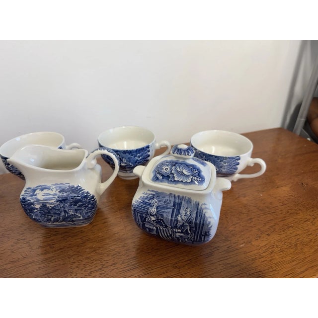 Farmhouse 1970s Liberty Blue Betsy Ross Tea Set Cups Creamers Sugar Bowl England Lot 9 Pcs For Sale - Image 3 of 15