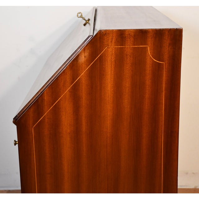 Brown 1920s Antique English Hepplewhite Mahogany Inlaid Secretary Ladies Desk For Sale - Image 8 of 17