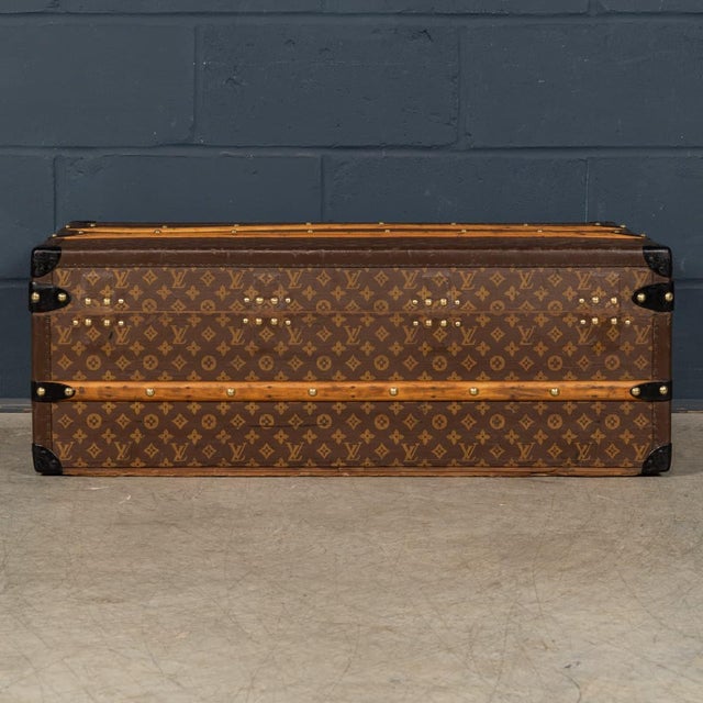 1930s Vintage Cabin Trunk in Monogram Canvas from Louis Vuitton, 1930 For Sale - Image 5 of 18