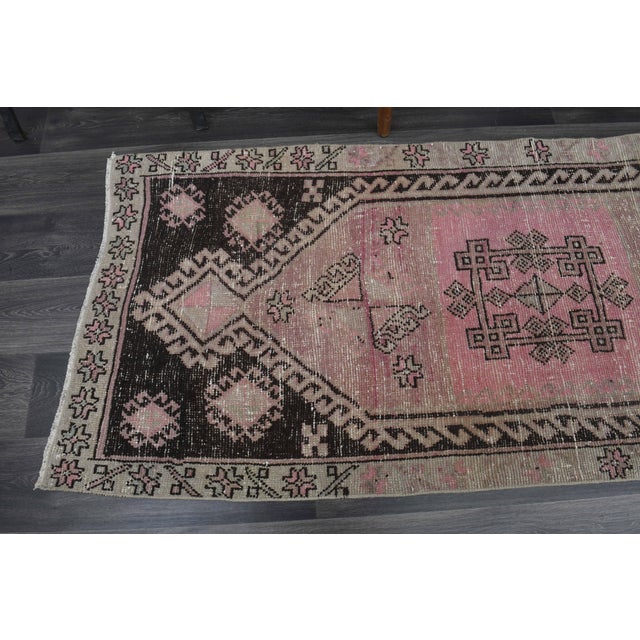 Textile 1970s Vintage Handmade Wool Cotton Pink Runner Rug For Sale - Image 7 of 11
