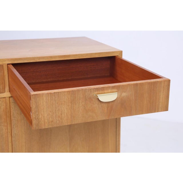 Wood Mid-Century Chest of Drawers in Wood, 1960s For Sale - Image 7 of 11