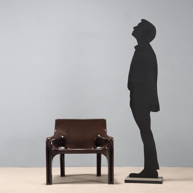 Armchair in ABS plastic material. Good condition. This piece is attributed to the mentioned designer/maker. It has no...