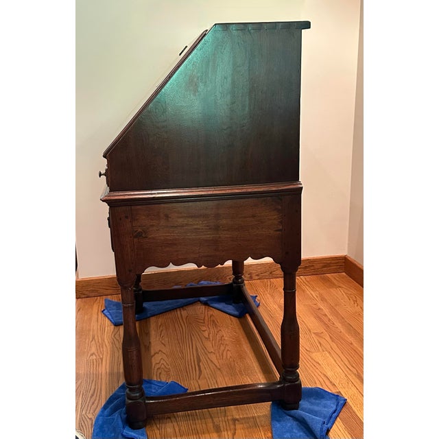 Wood Early American Pennsylvania Walnut Slant Front Desk on Stand C 1720-1750 For Sale - Image 7 of 12