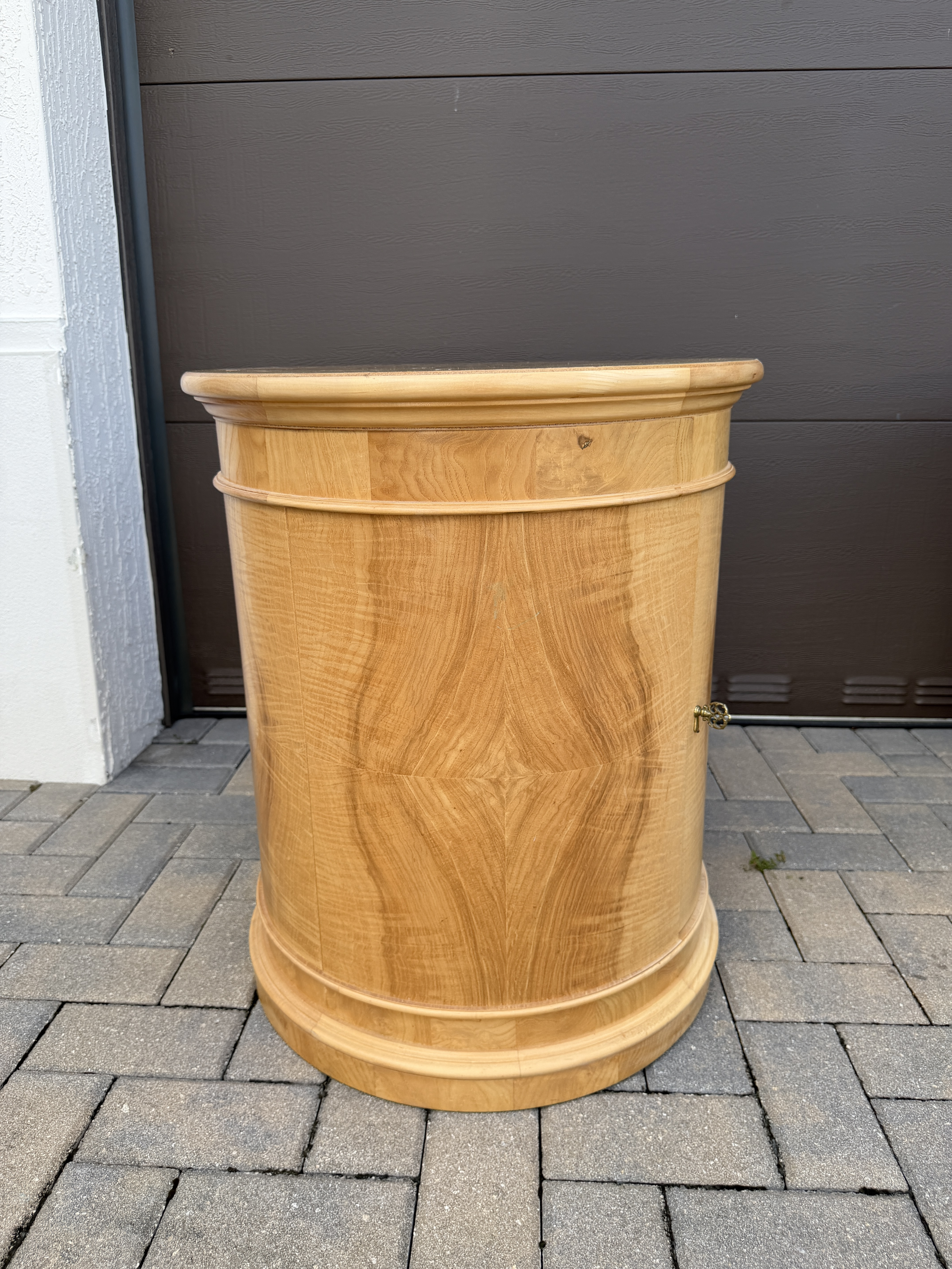 1990s Henredon Burl Wood Drum Nightstand/End Table | Chairish