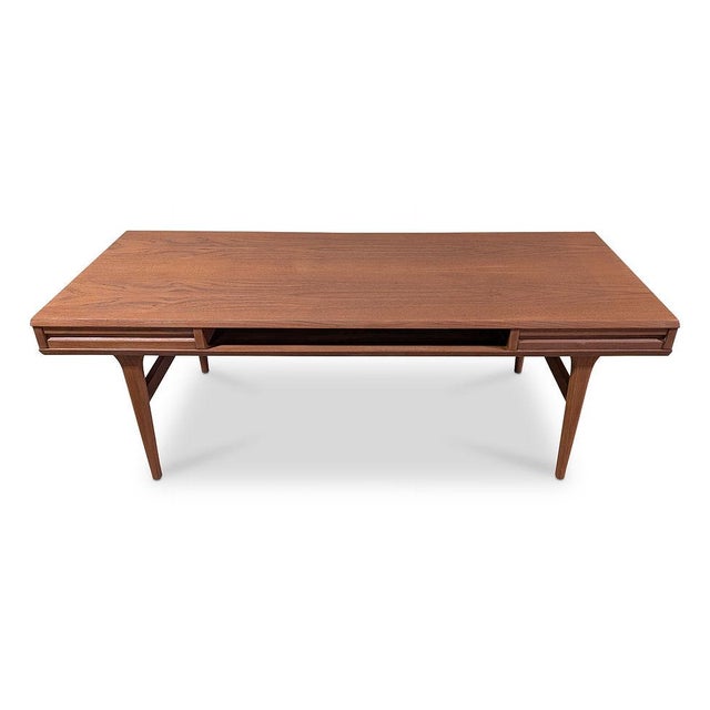 1950s Attributed to Dyrlund Teak Coffee Table - 102584 For Sale In New York - Image 6 of 6