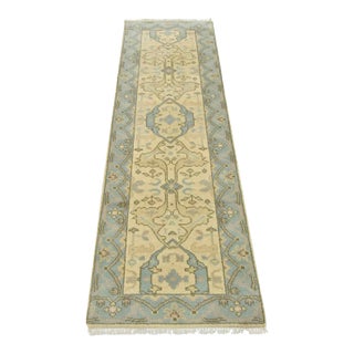 Oushak Runner 2’7” X 8′ Ivory Wool Tribal Hand-Knotted Oriental Rug For Sale