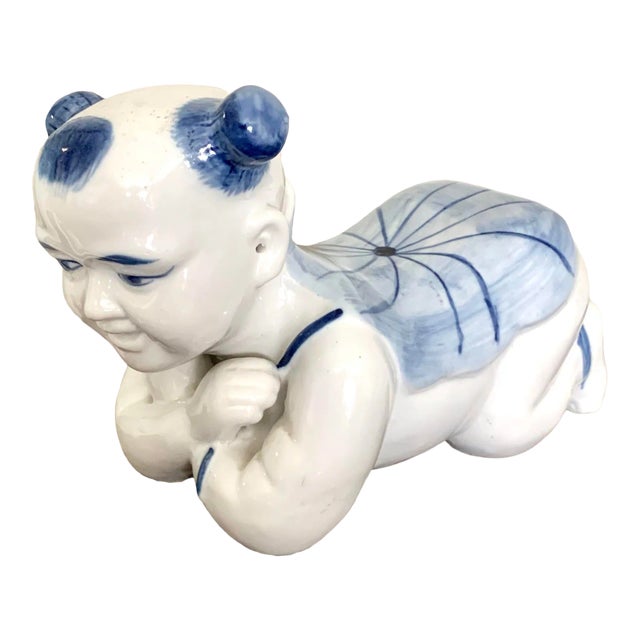 Vintage Chinoiserie Blue and White Ceramic Baby Pillow Figure For Sale