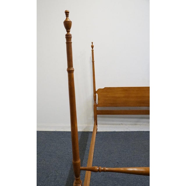 Late 20th Century Sprague & Carleton Solid Hard Rock Maple Colonial Early American Full Size Four Poster Bed 210-B400-784 For Sale - Image 5 of 9