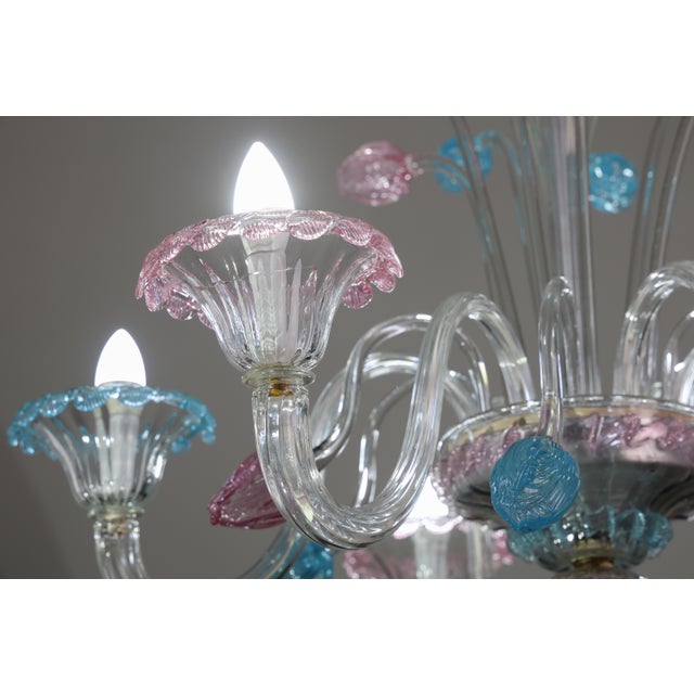 "Amsterdam" Large Size Vintage Pink and Blue Tulip Murano Glas Chandelier, 1970s For Sale - Image 10 of 14