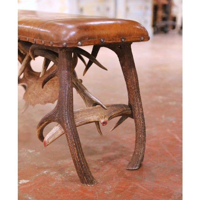 Early 20th Century Austrian Black Forest Antler Lodge Bench With Leather Seat For Sale - Image 9 of 14