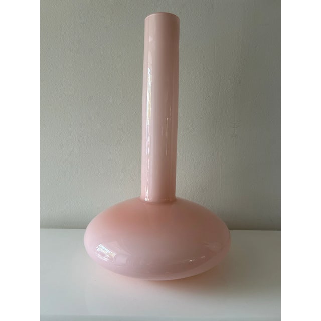 1980s Postmodern Pink Glass Bottle Vase-Laslo for Mikasa For Sale In Miami - Image 6 of 9